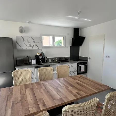 Maison 30 Avec 5 Lechaffardcom Appartement *